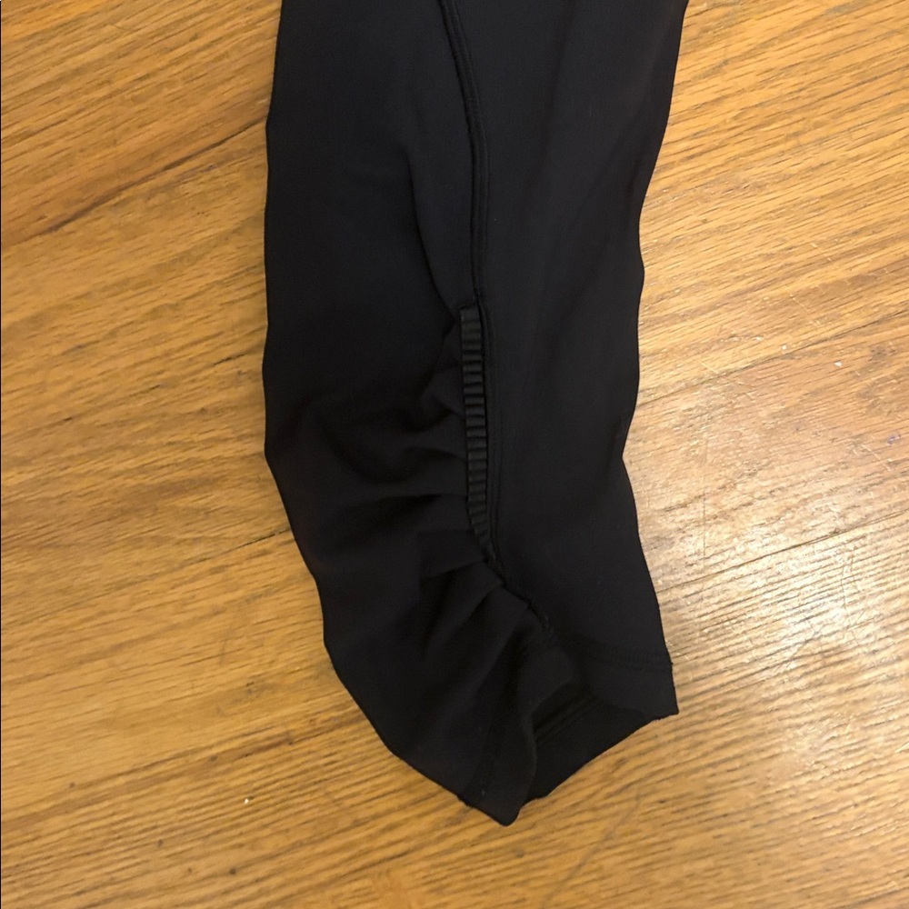 🐦‍⬛ lululemon athletica Black Leggings 🐦‍⬛ - Picture 6 of 7